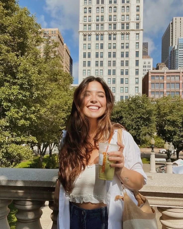 How To Be The Kind Of Girl Who Leaves A Lasting Impression