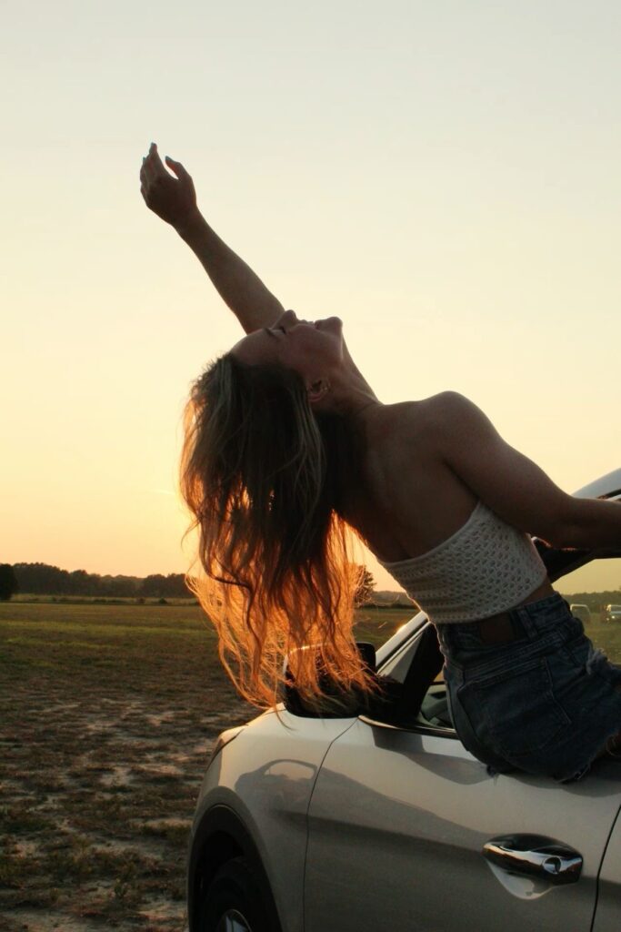 How To Be The Kind Of Girl Who Leaves A Lasting Impression
