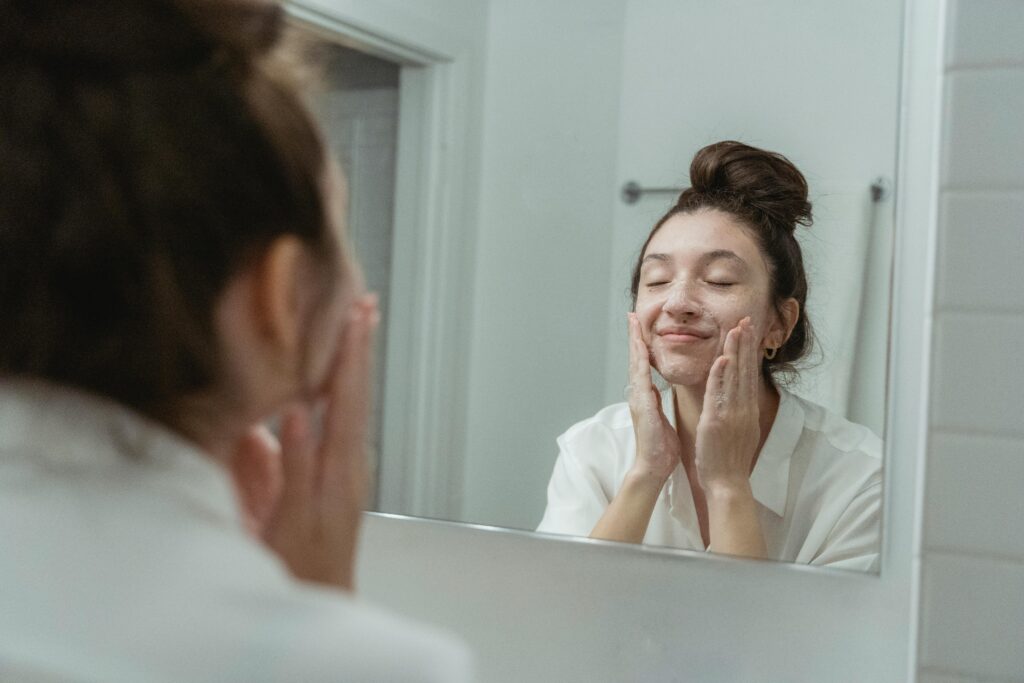 25 skincare red flags ruining your skin