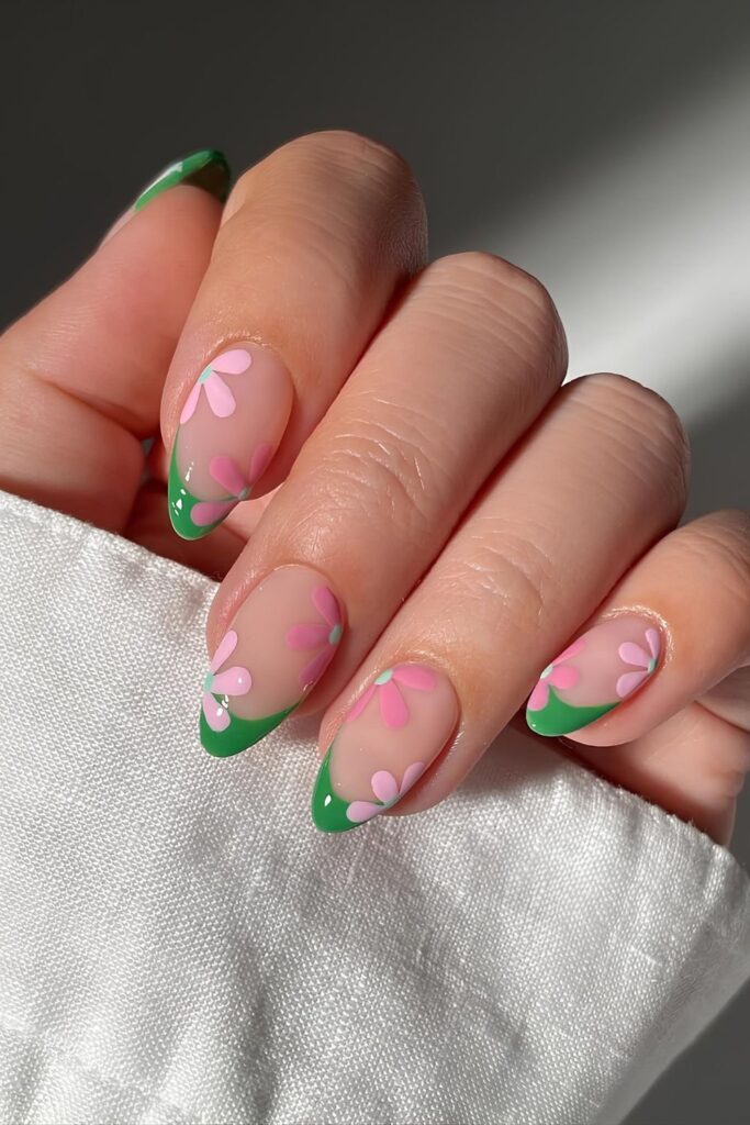 30 Vacation Nails That Feel Like A Getaway