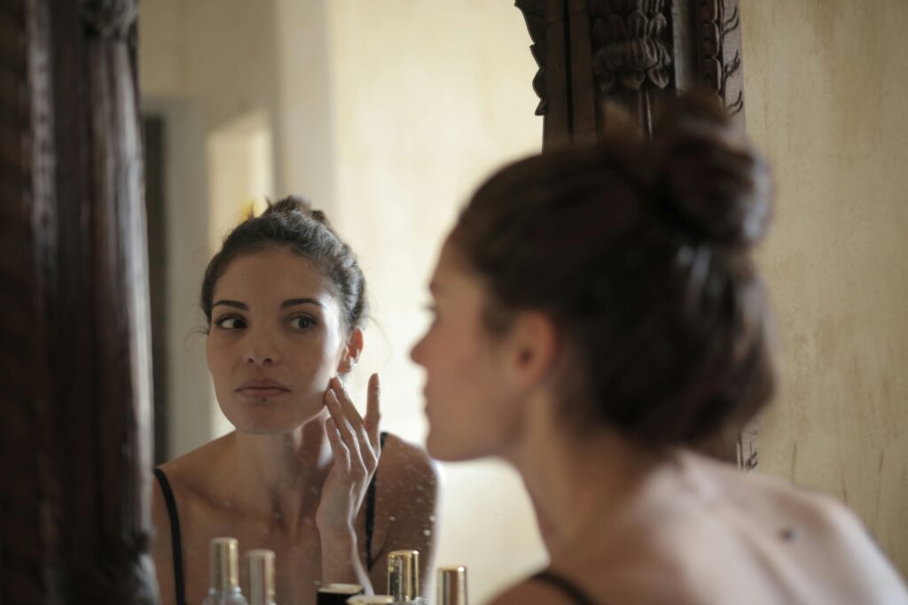 How To Start Accepting Your Skin And Feel More Confident