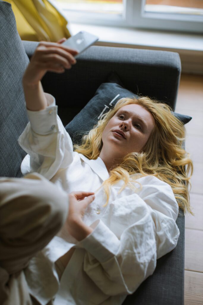 How To Start Accepting Your Skin And Feel More Confident