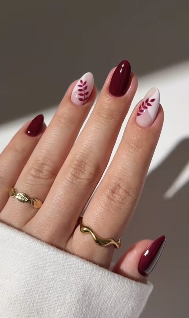 22 Cozy & Chic Autumn Nail Designs To Try This Fall