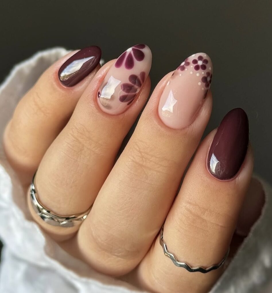 22 Cozy & Chic Autumn Nail Designs To Try This Fall