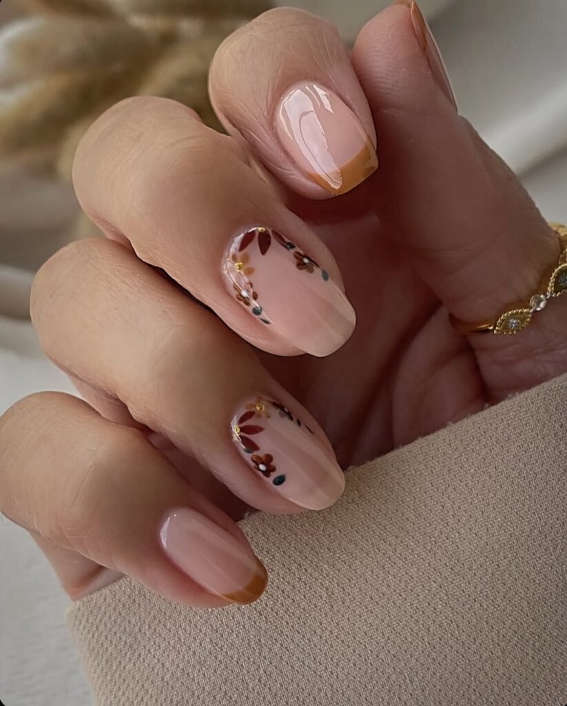 22 Cozy & Chic Autumn Nail Designs To Try This Fall