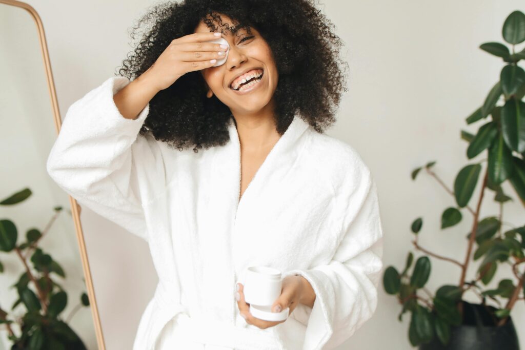 29 Glow Up Tips To Look And Feel Better Every Day 29 glow up tips to look better