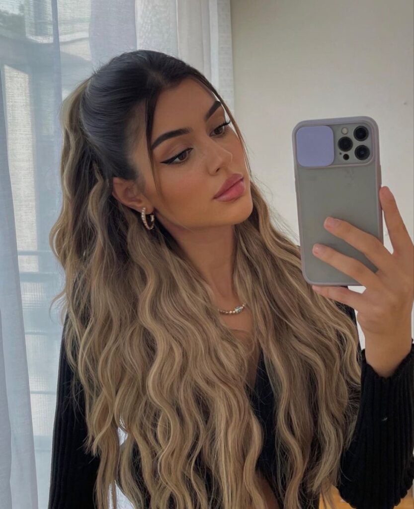 16 Fall Hair Colors To Try If You Want To Be Ahead Of The Trends Rooted Scandinavian Blonde