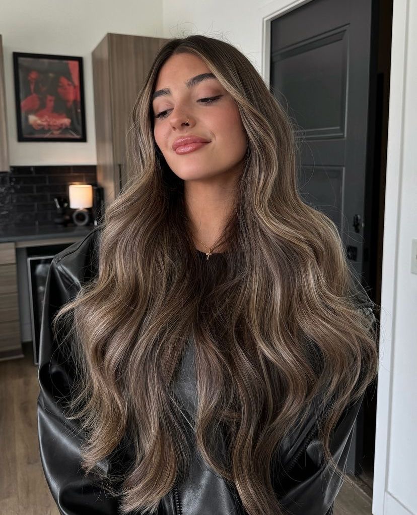 16 Fall Hair Colors To Try If You Want To Be Ahead Of The Trends Mushroom Brown Fall hair color